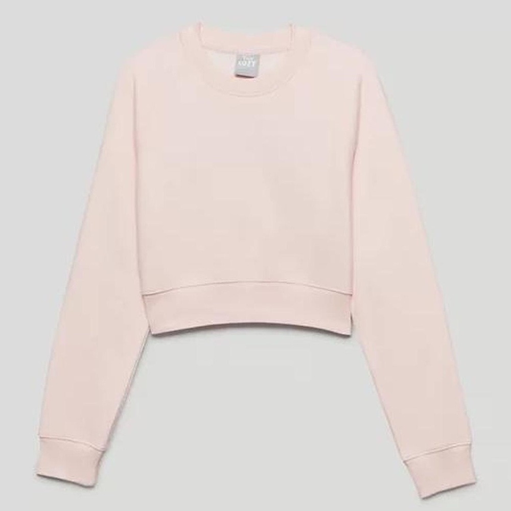 Aritzia TNA Cozy Fleece crewneck in soft pink
